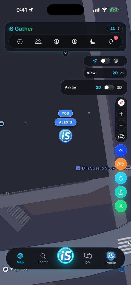 Official iS Gather App Store screenshot showing its switchable 2D map view and map controls